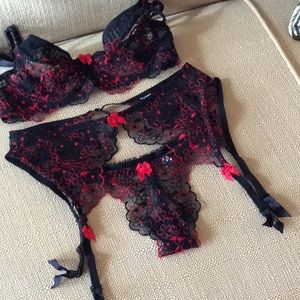 Sexy 3 piece intimate wear